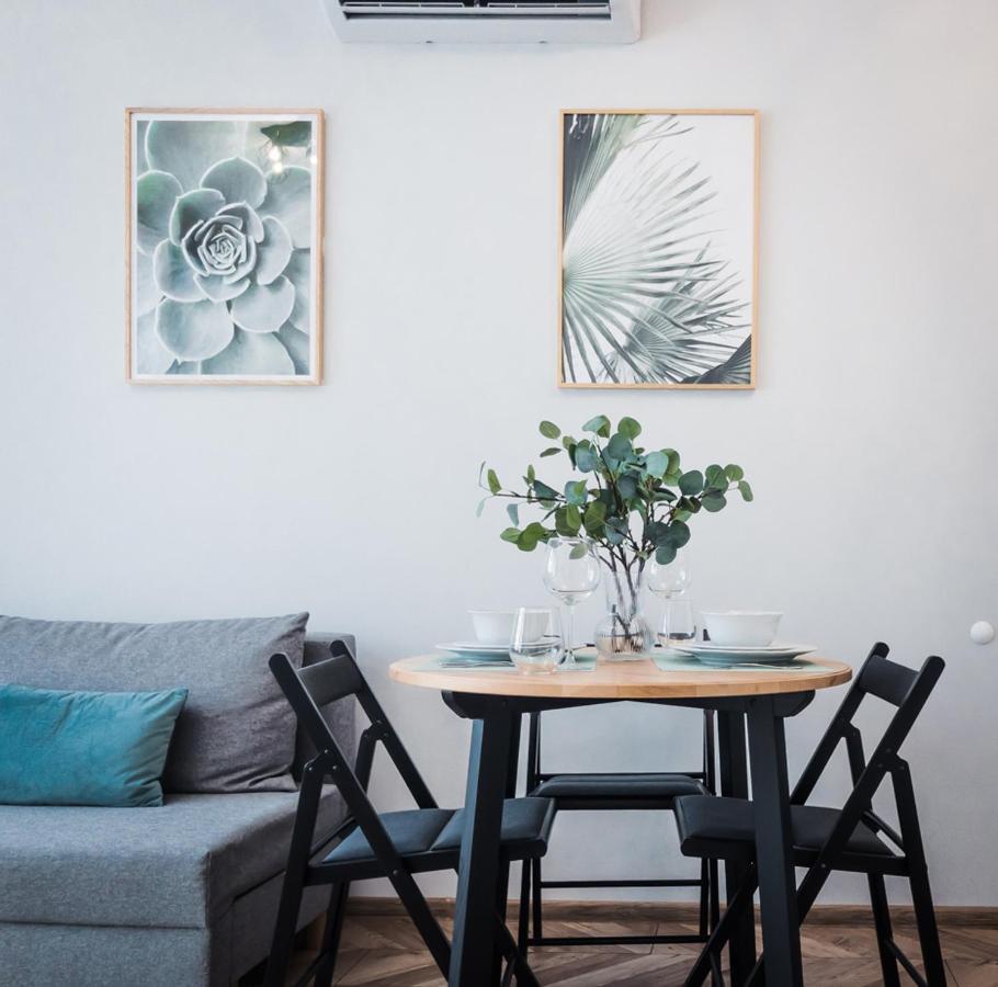 Baszta Jacek Aon Apartament กดัญสก์ ภายนอก รูปภาพ